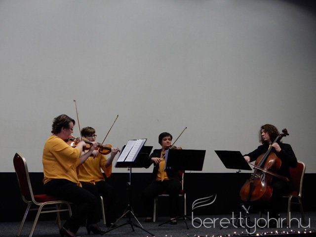 Advent harmadik vasárnapján...05